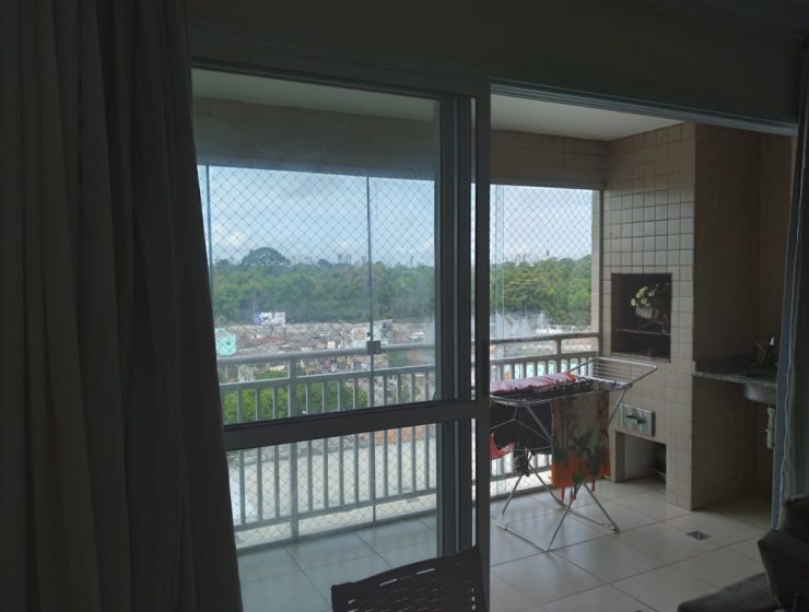 Apartamento de 3 Quartos bem Próximo do Hangar na Marambaia